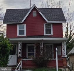 319 N LIBERTY ST, Centreville, MD 21617