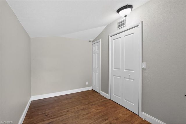 3250 Prescott ST N, St. Petersburg, FL 33713