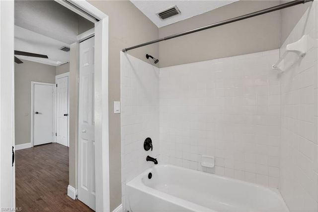 3250 Prescott ST N, St. Petersburg, FL 33713