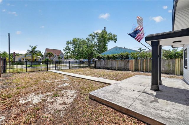 3250 Prescott ST N, St. Petersburg, FL 33713