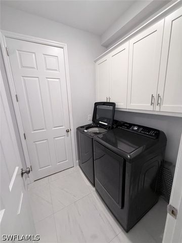 912 Ossie AVE, Lehigh Acres, FL 33974