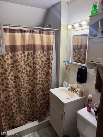 920 E 73rd Street, Cleveland, OH 44103
