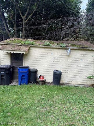 920 E 73rd Street, Cleveland, OH 44103