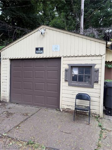 920 E 73rd Street, Cleveland, OH 44103