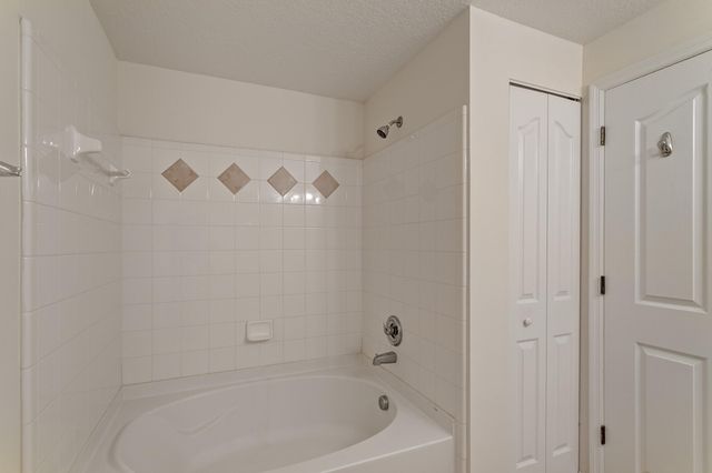 9303 W Myrtlewood Cir Circle W, Palm Beach Gardens, FL 33418