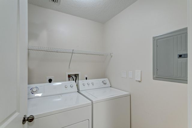 9303 W Myrtlewood Cir Circle W, Palm Beach Gardens, FL 33418