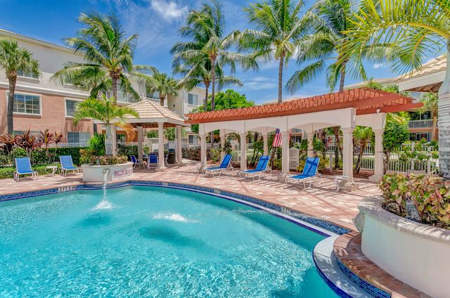 9303 W Myrtlewood Cir Circle W, Palm Beach Gardens, FL 33418