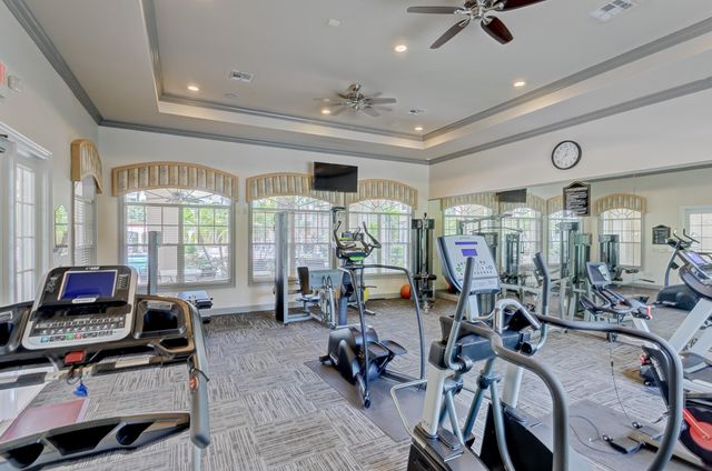 9303 W Myrtlewood Cir Circle W, Palm Beach Gardens, FL 33418