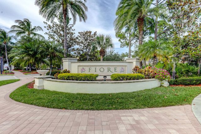 9303 W Myrtlewood Cir Circle W, Palm Beach Gardens, FL 33418