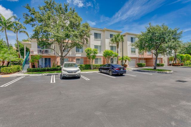 9303 W Myrtlewood Cir Circle W, Palm Beach Gardens, FL 33418