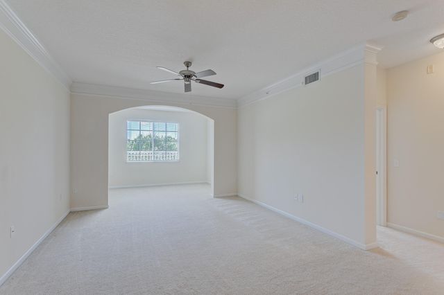 9303 W Myrtlewood Cir Circle W, Palm Beach Gardens, FL 33418
