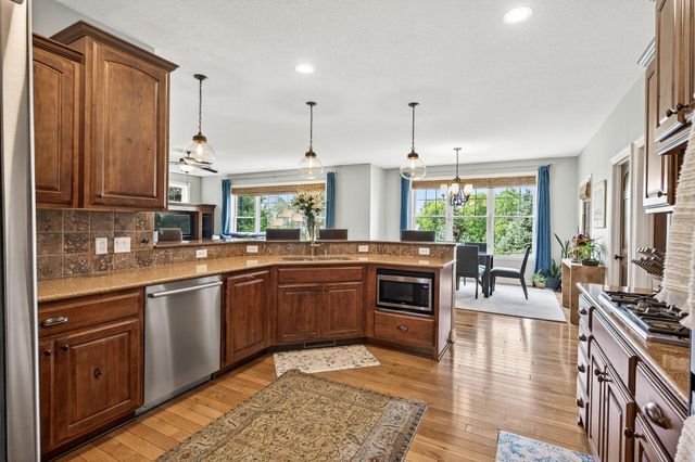 16895 Dynamic Drive, Lakeville, MN 55044