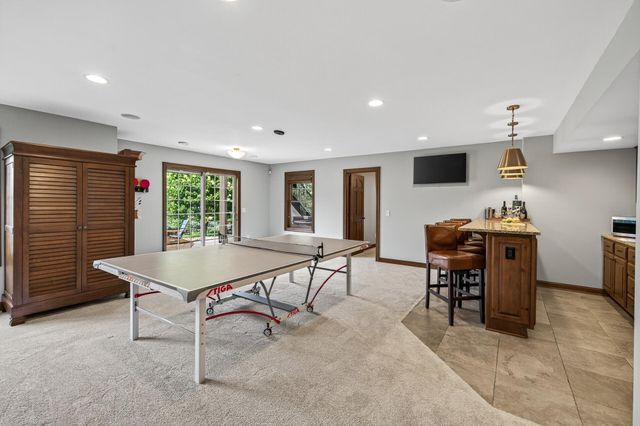 16895 Dynamic Drive, Lakeville, MN 55044