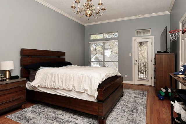 38 Grogans Point Road, The Woodlands, TX 77380