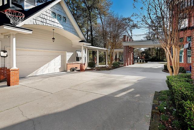 38 Grogans Point Road, The Woodlands, TX 77380