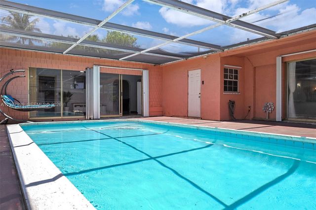 3405 E Shore Rd, Miramar, FL 33023