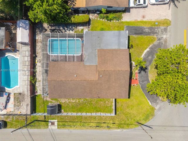 3405 E Shore Rd, Miramar, FL 33023