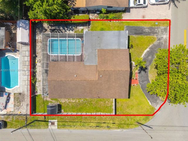 3405 E Shore Rd, Miramar, FL 33023