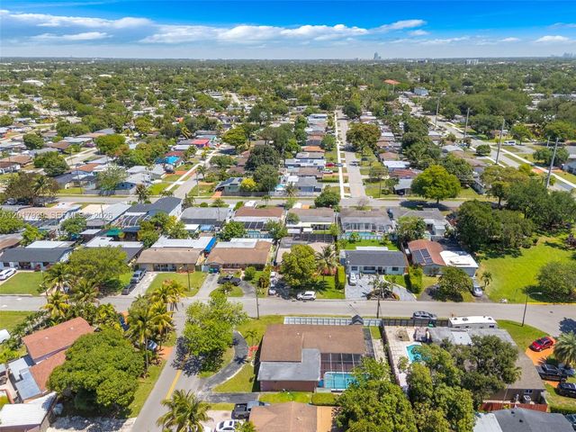 3405 E Shore Rd, Miramar, FL 33023