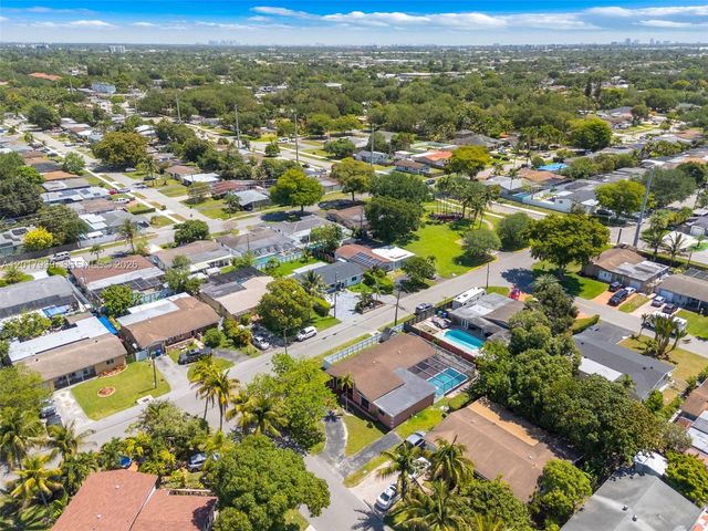 3405 E Shore Rd, Miramar, FL 33023