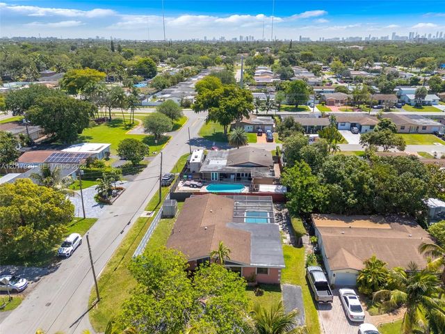 3405 E Shore Rd, Miramar, FL 33023
