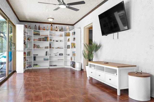 3405 E Shore Rd, Miramar, FL 33023