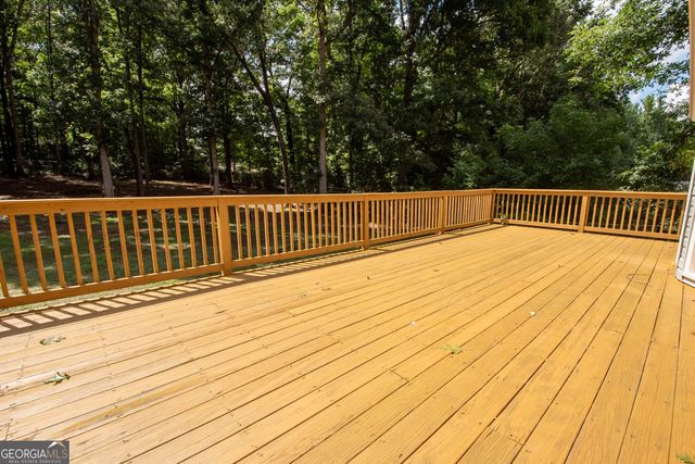 240 Hearthstone Drive W, Newnan, GA 30263