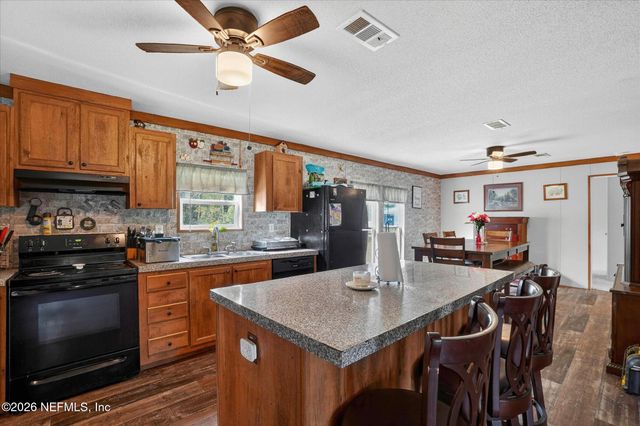 85405 BLACKMON Road, Yulee, FL 32097