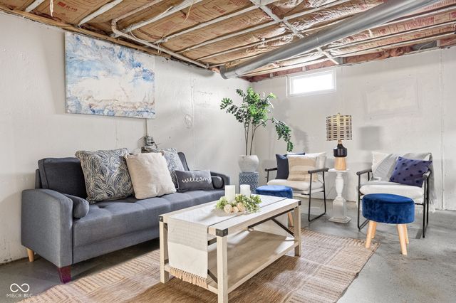 4549 Primrose Avenue, Indianapolis, IN 46205