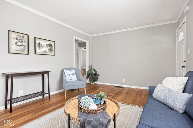 4549 Primrose Avenue, Indianapolis, IN 46205