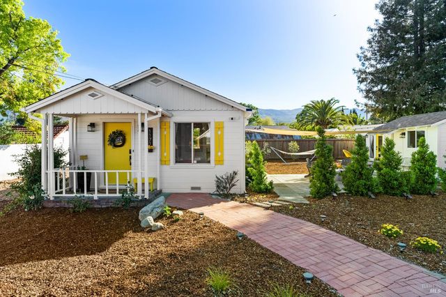 1171 Mountain View Ave, St. Helena, CA 94574