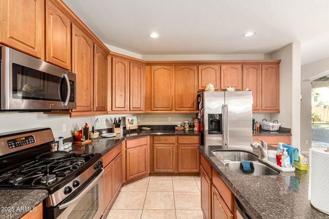 5210 W PEDRO Lane, Laveen, AZ 85339