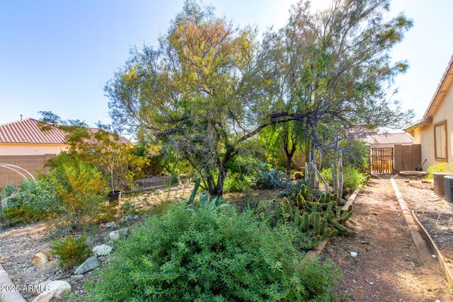 5210 W PEDRO Lane, Laveen, AZ 85339