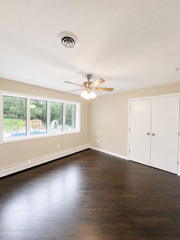 2612 Amsterdam Road, Villa Hills, KY 41017