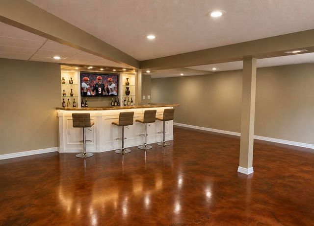 2612 Amsterdam Road, Villa Hills, KY 41017