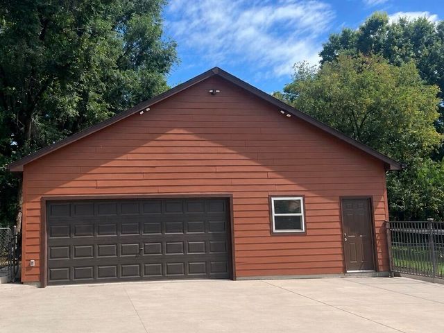 2612 Amsterdam Road, Villa Hills, KY 41017