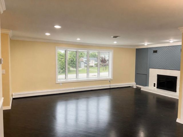 2612 Amsterdam Road, Villa Hills, KY 41017