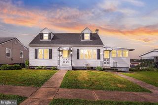 326 FAIRMOUNT AVE, Waynesboro, PA 17268