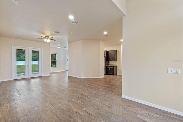 1943 SIPES AVENUE, Sanford, FL 32771
