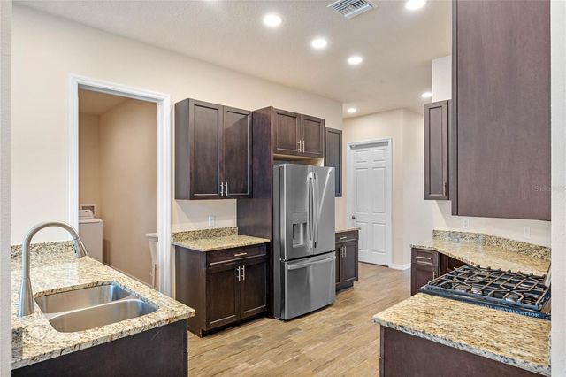 1943 SIPES AVENUE, Sanford, FL 32771