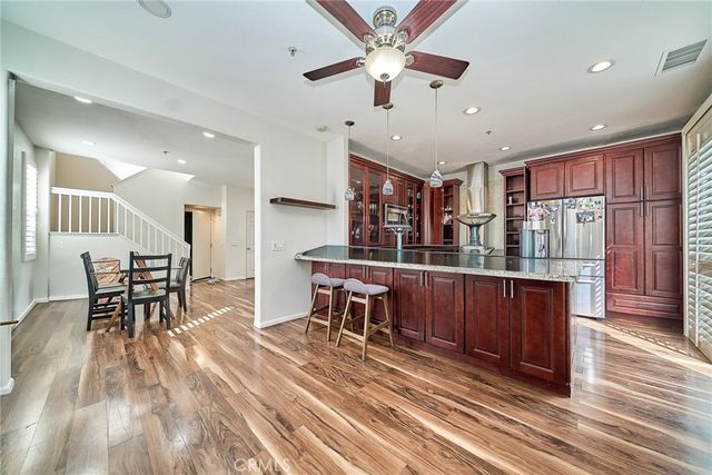 243 Seacountry ln, Rancho Santa Margarita, CA 92688