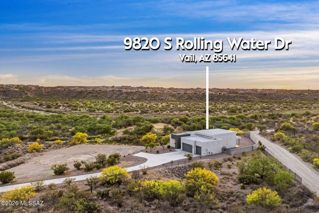 9820 S Rolling Water Drive, Vail, AZ 85641