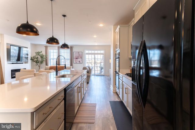 9722 GLASSY WAY, Upper Marlboro, MD 20772