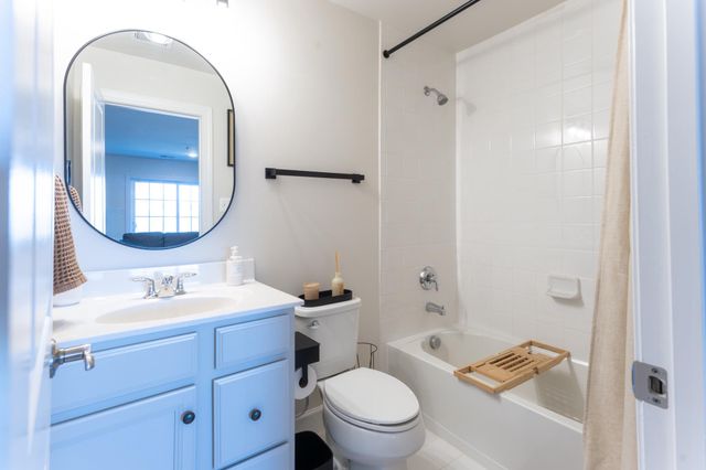 9722 GLASSY WAY, Upper Marlboro, MD 20772