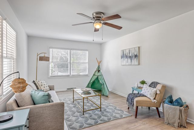 702 N Palmetto Street, Summerville, SC 29483