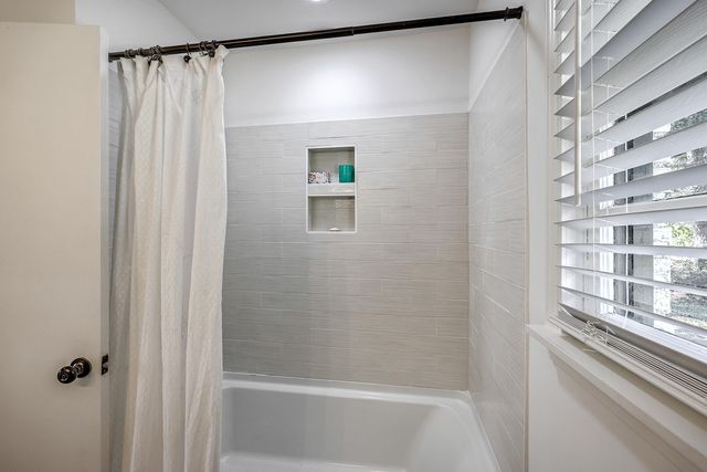 702 N Palmetto Street, Summerville, SC 29483