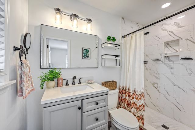 702 N Palmetto Street, Summerville, SC 29483