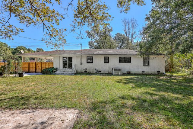 702 N Palmetto Street, Summerville, SC 29483