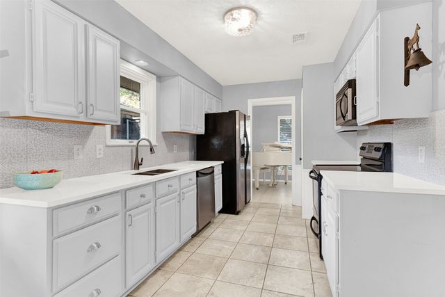 1508 Cliffbrook Drive, Plano, TX 75075