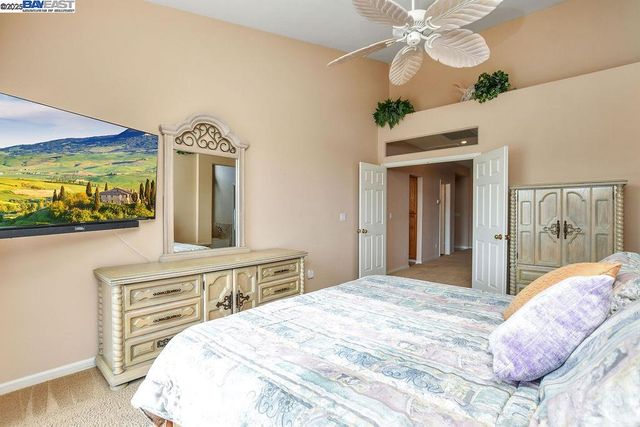 2015 Newport Dr, Discovery Bay, CA 94505